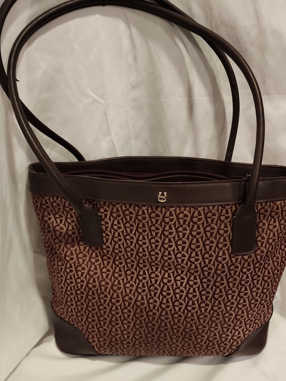 Vintage Y2K Aigner Burgundy And Brown Patterned Tote Bag with Dark Brown Trim